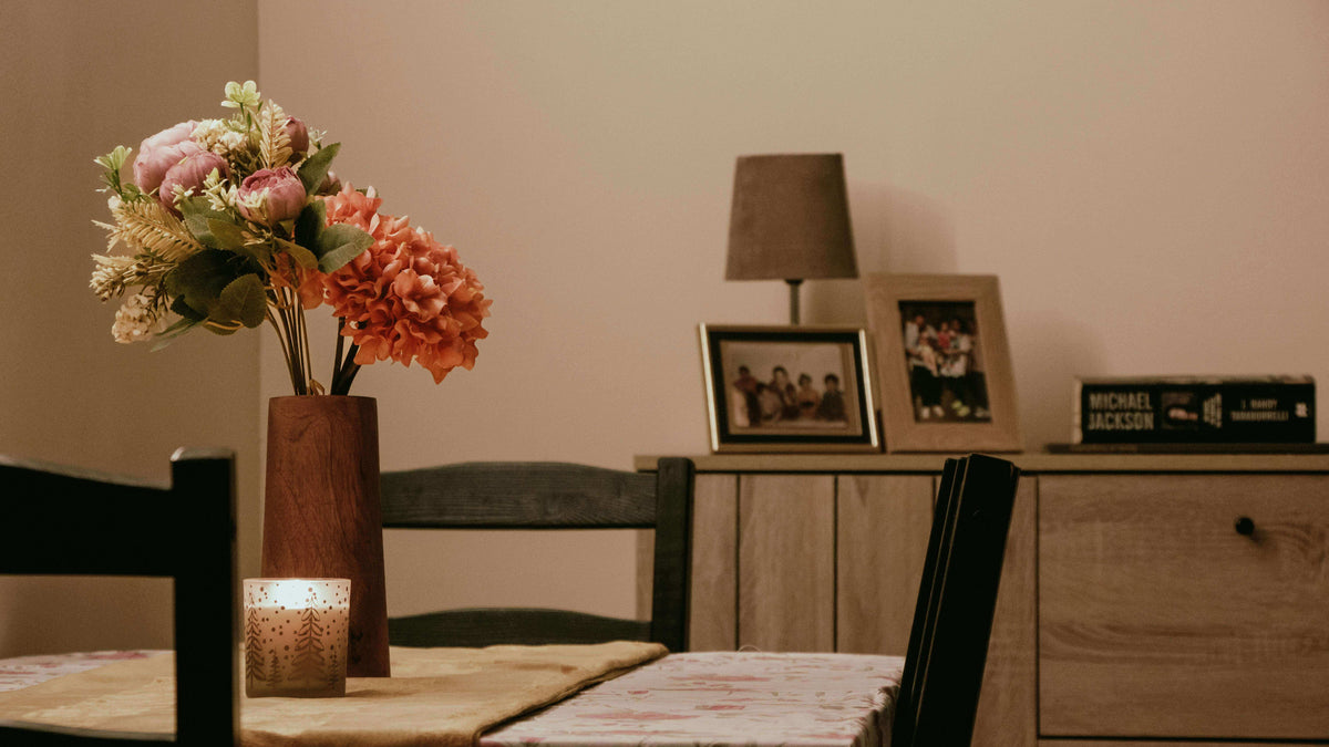How to Choose a Candle Scent for Every Room in Your Home